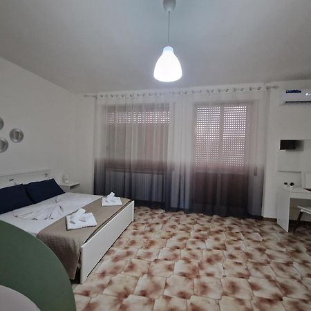 Cosy Corner Bed and Breakfast Tollo Esterno foto